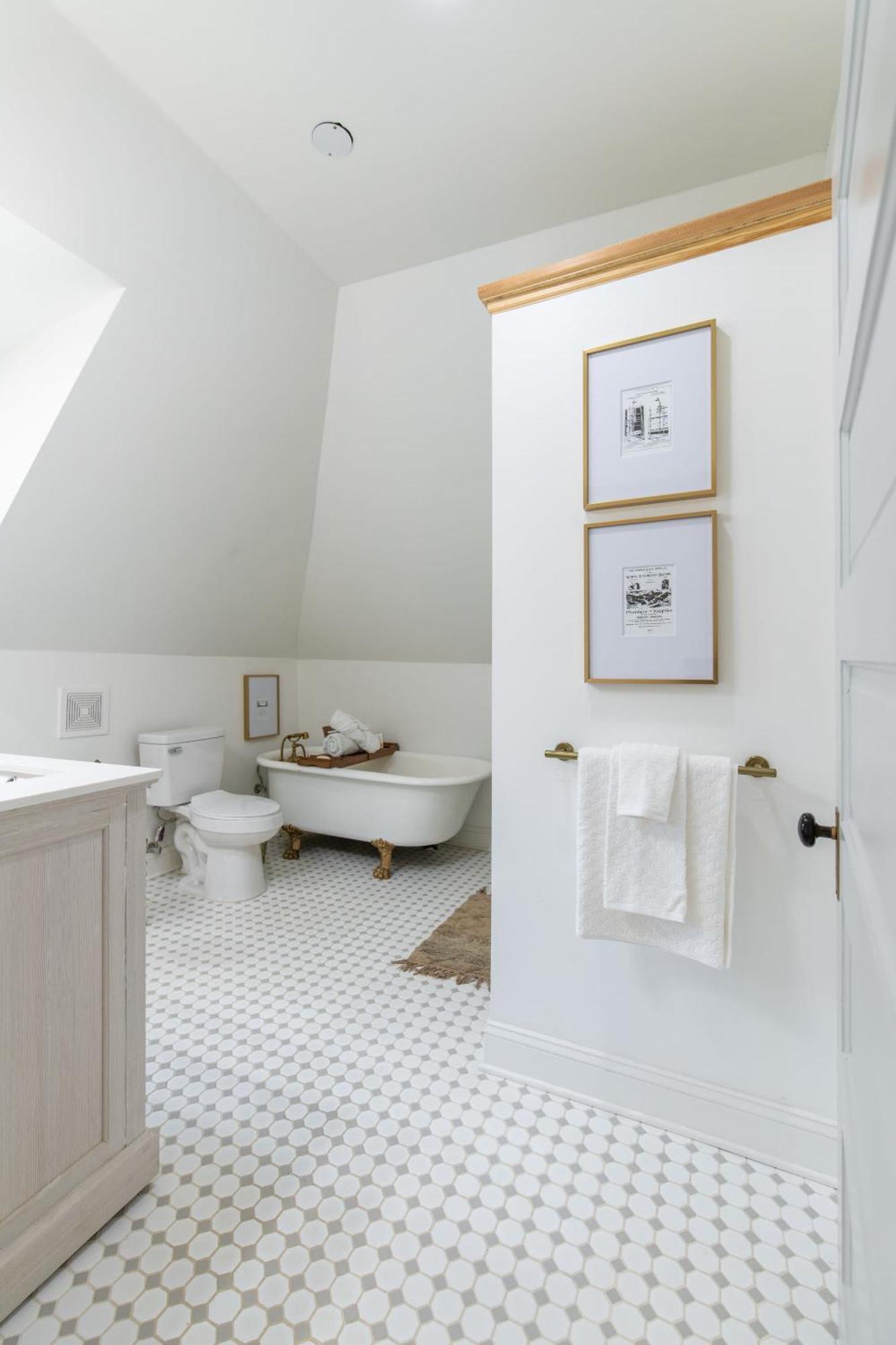 Loft On Capital - Ideally Located To Distilleries Frankfort Esterno foto