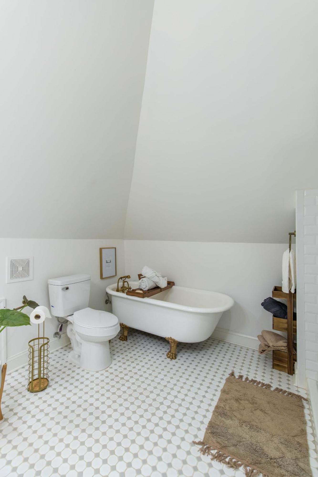 Loft On Capital - Ideally Located To Distilleries Frankfort Esterno foto